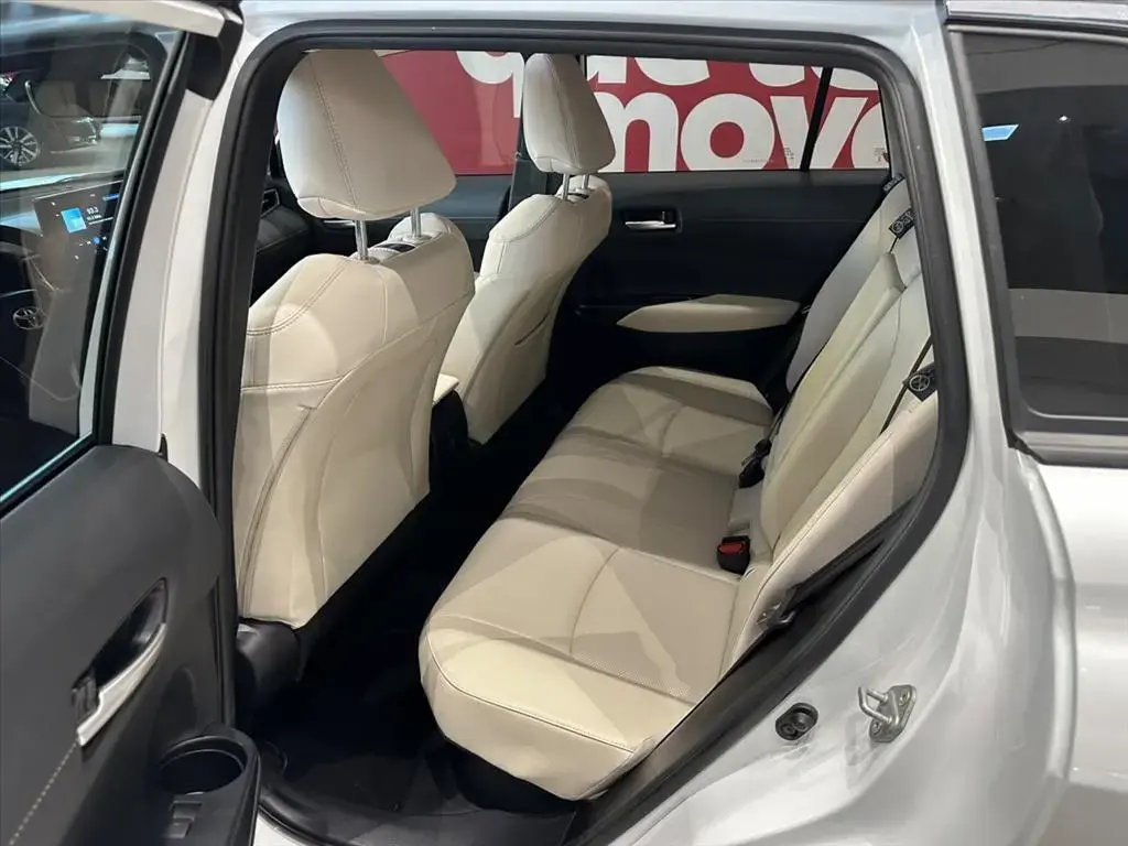 galeria COROLLA CROSS