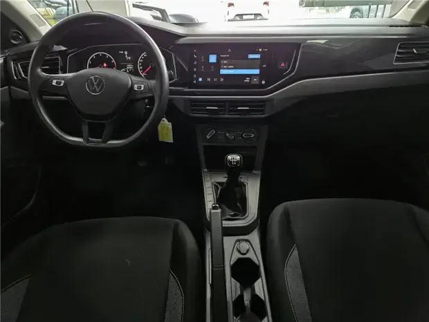 Volkswagen POLO 1.0 MPI TRACK MANUAL