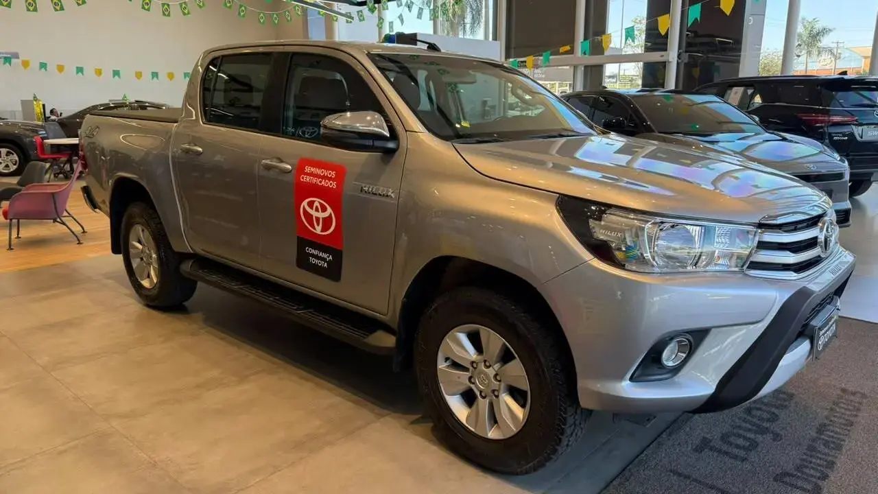 galeria HILUX