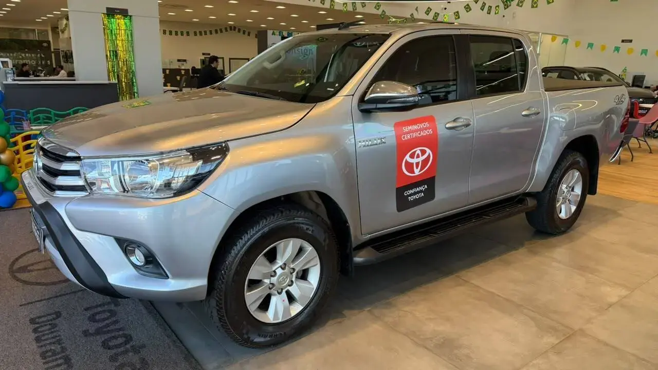 galeria HILUX