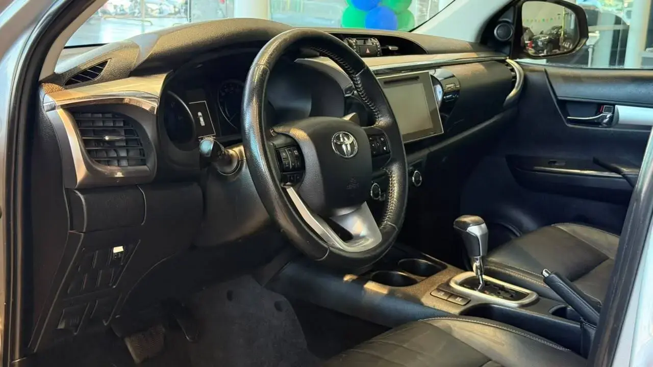 galeria HILUX