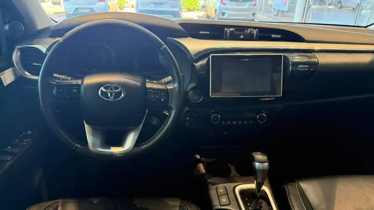 galeria HILUX