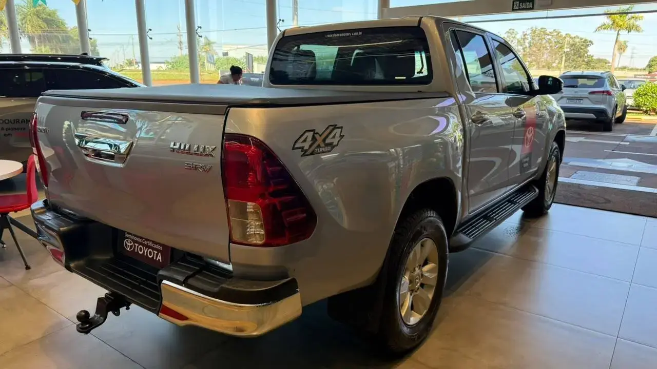 galeria HILUX