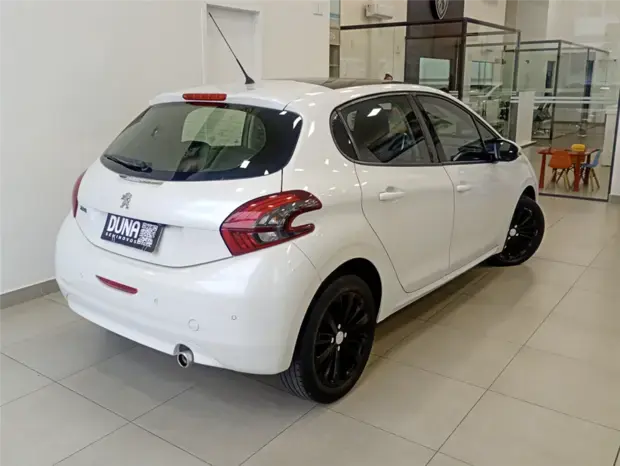 Peugeot 208 1.6 GRIFFE 16V FLEX 4P AUTOMÁTICO