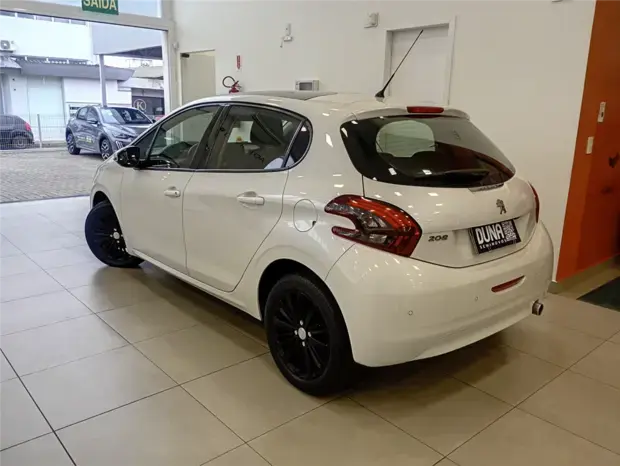 Peugeot 208 1.6 GRIFFE 16V FLEX 4P AUTOMÁTICO