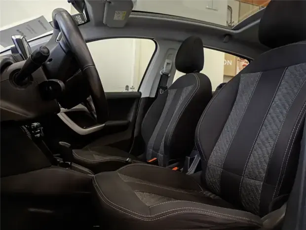 Peugeot 208 1.6 GRIFFE 16V FLEX 4P AUTOMÁTICO