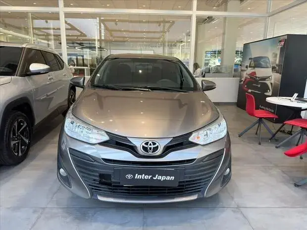 Toyota YARIS 1.5 16V FLEX SEDAN XL MULTIDRIVE