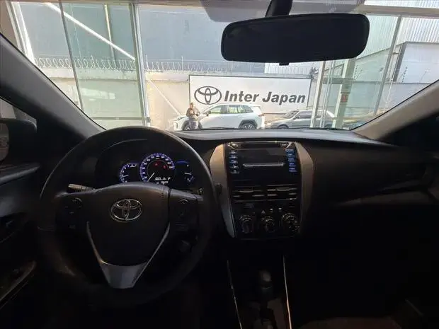 Toyota YARIS 1.5 16V FLEX SEDAN XL MULTIDRIVE