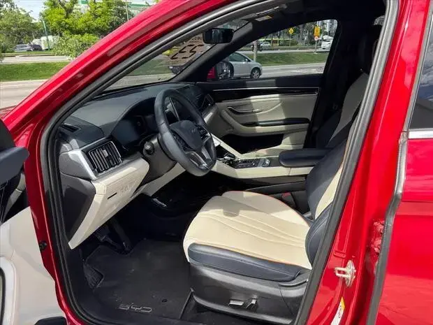 Byd SONG PLUS 1.5 DM-I HÍBRIDO AUTOMÁTICO