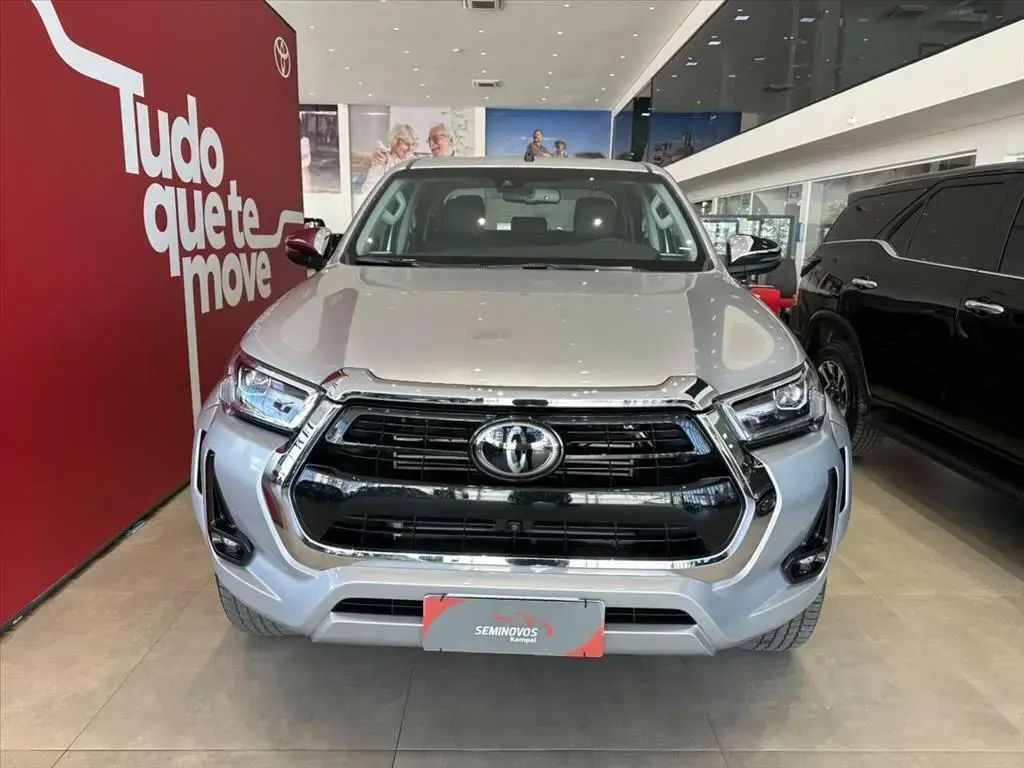 galeria HILUX