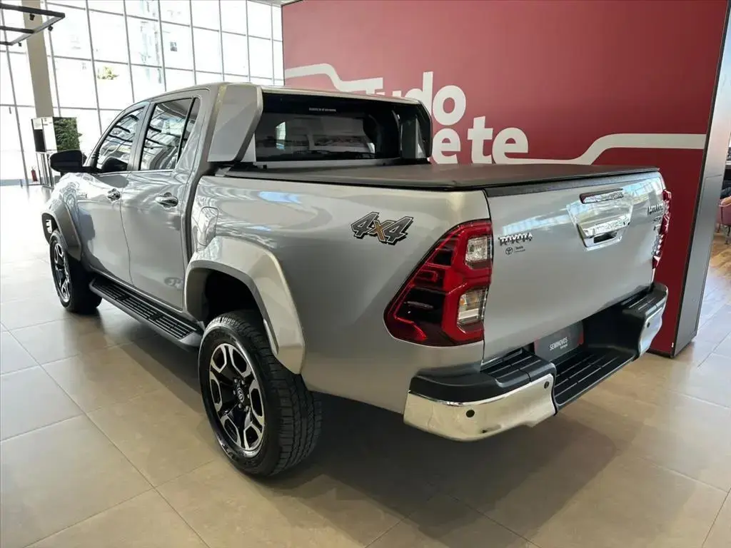 galeria HILUX