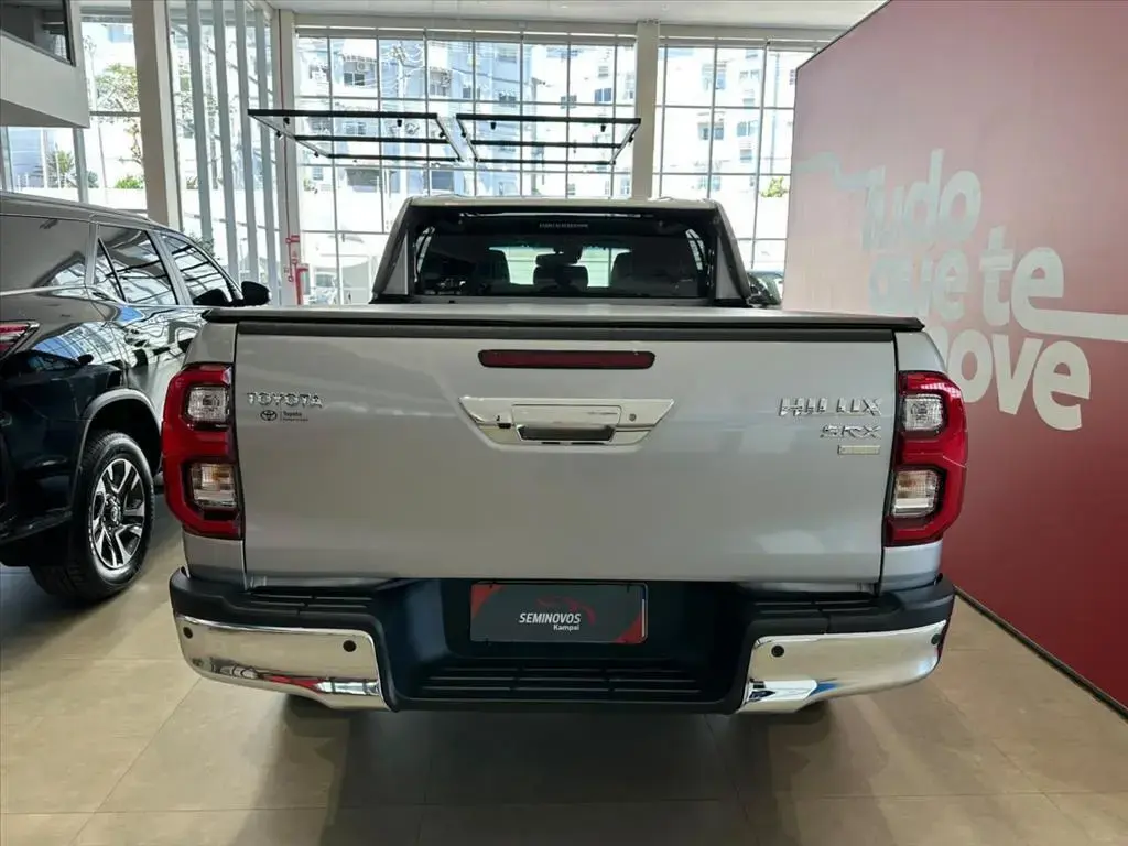 galeria HILUX