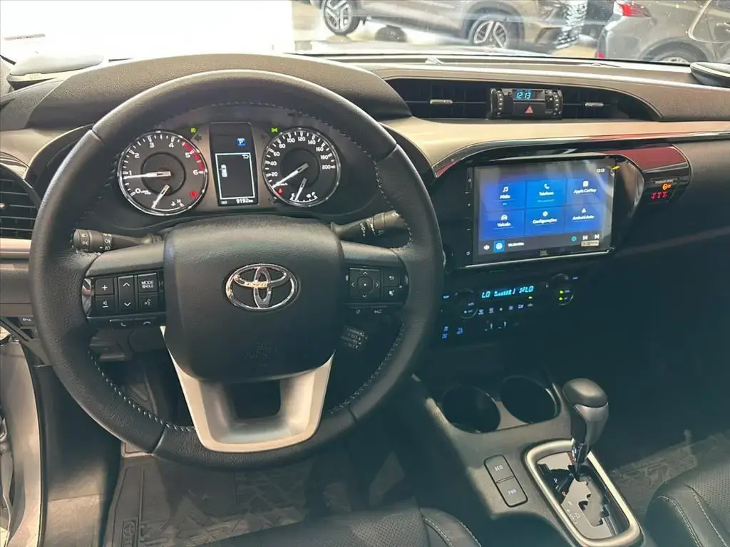 galeria HILUX