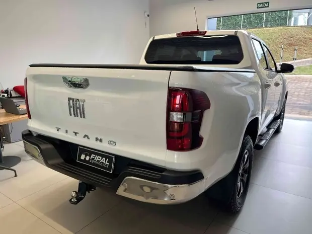 Fiat TITANO 2.2 TURBO DIESEL VOLCANO 4X4 AT6