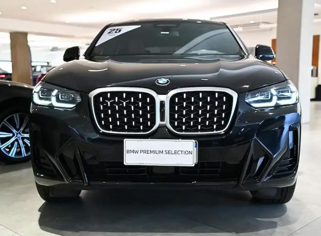 galeria X4