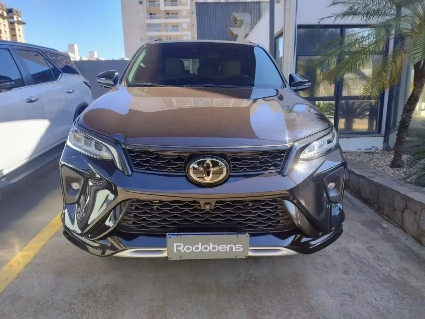 galeria HILUX SW4