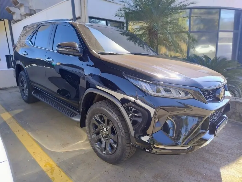 galeria HILUX SW4