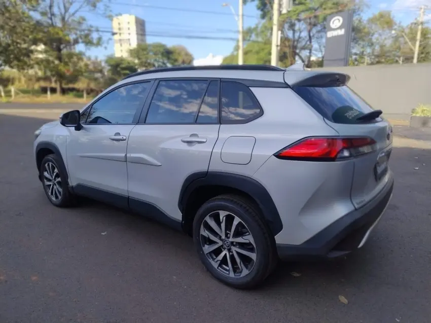 galeria COROLLA CROSS