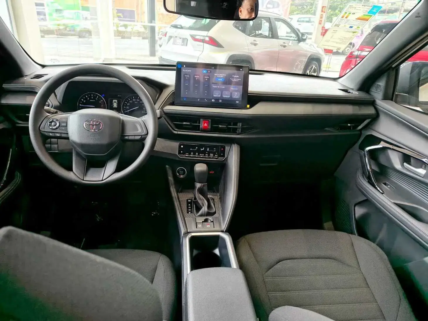 galeria Yaris Cross