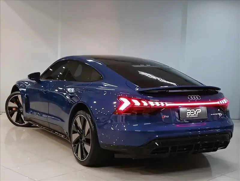 galeria RS E-TRON GT