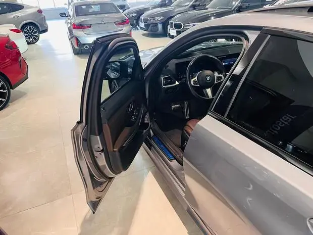 Bmw 320i M Sport 2.0 Turbo (Aut.)