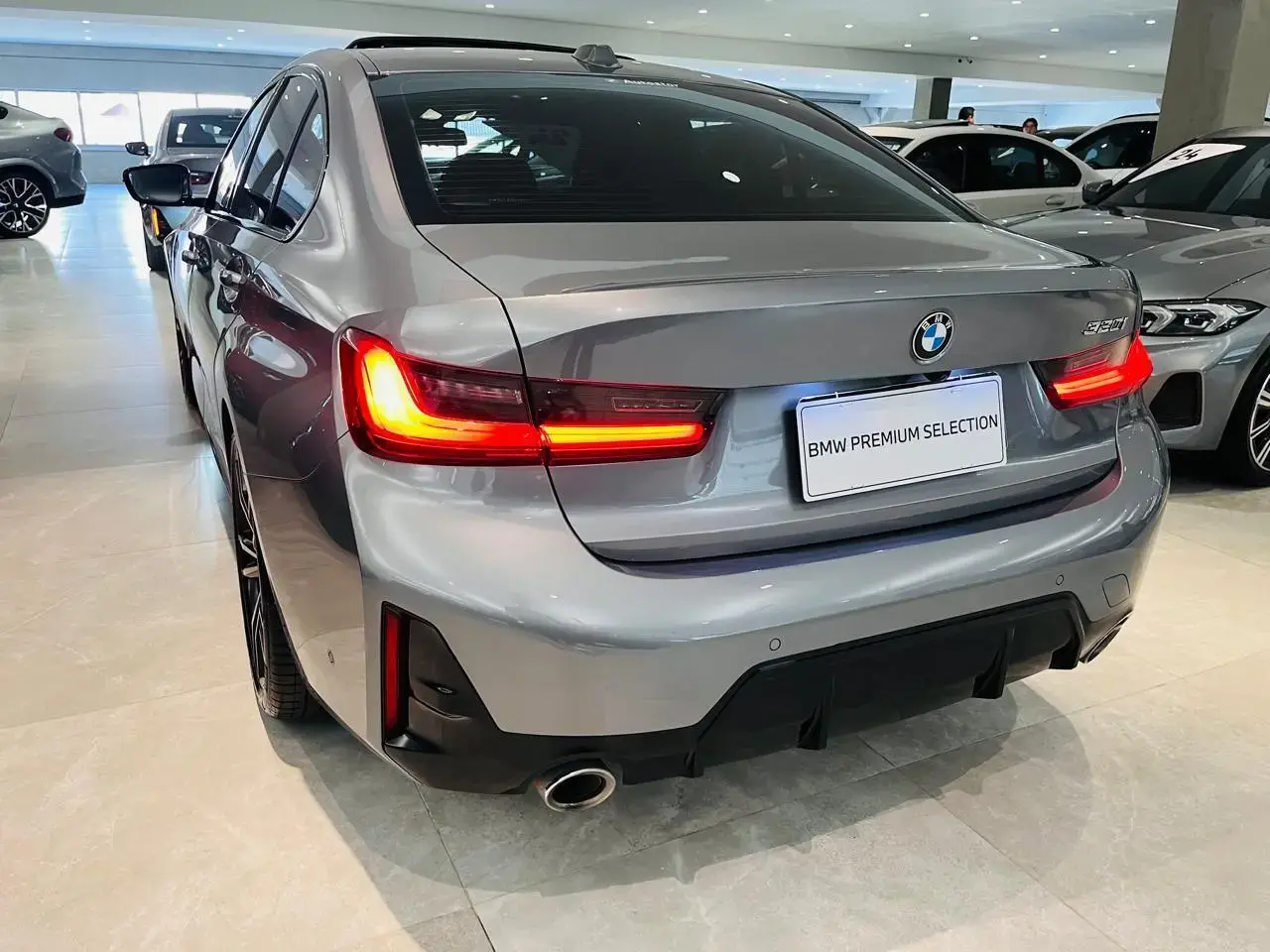 galeria 320i