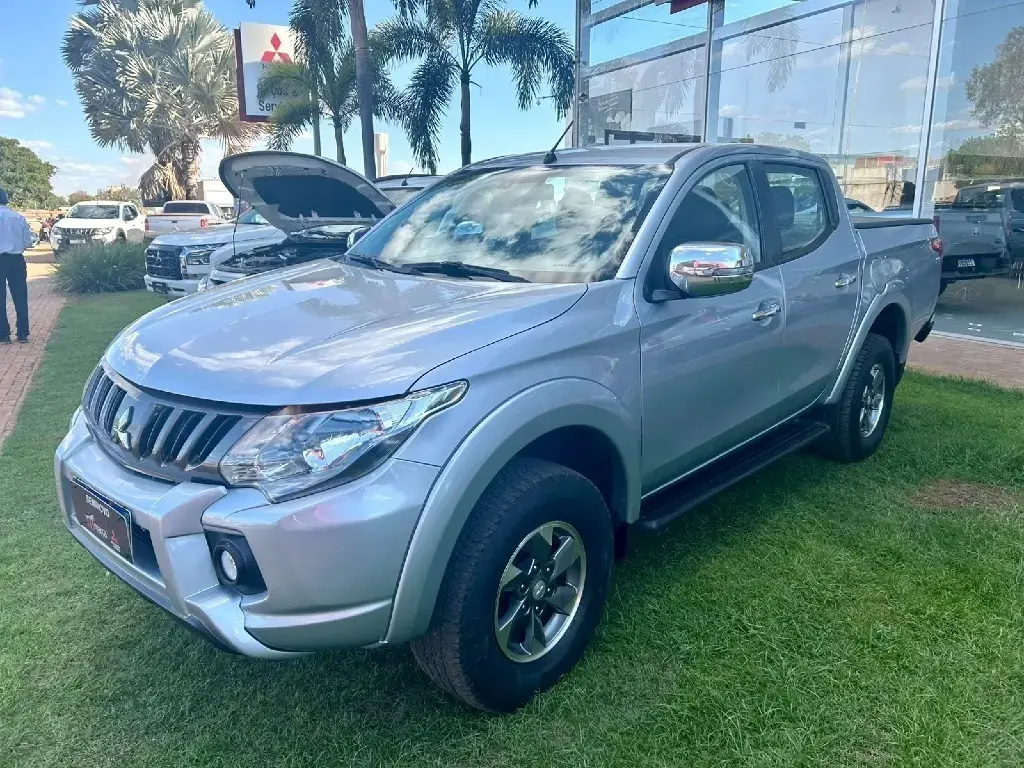 galeria L200 TRITON