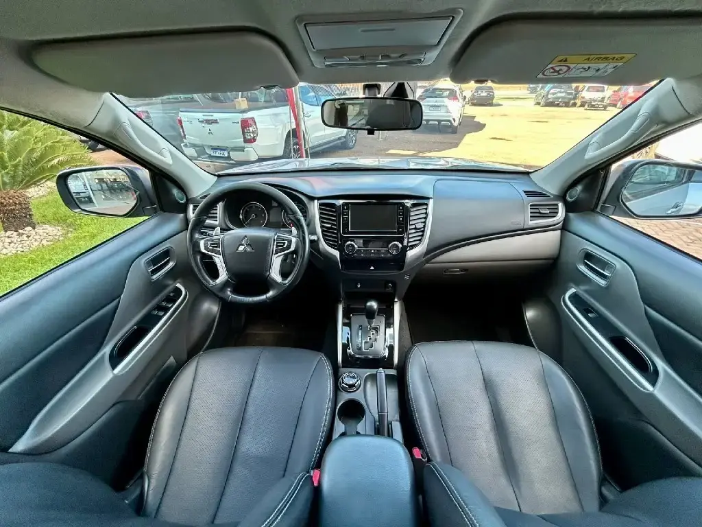 galeria L200 TRITON