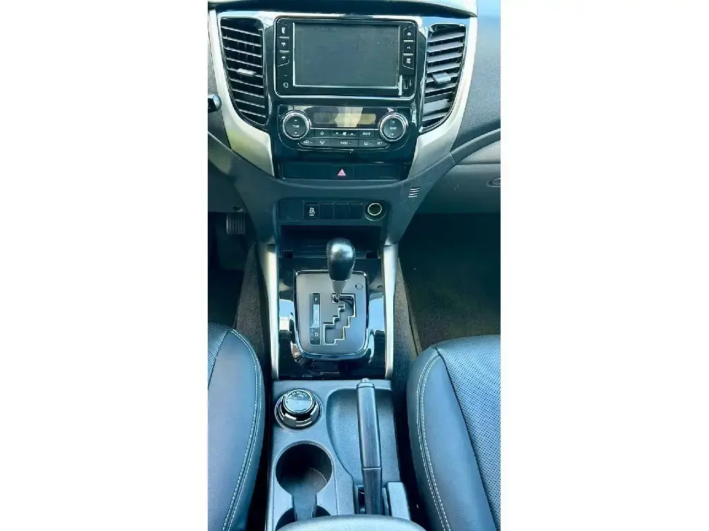 galeria L200 TRITON