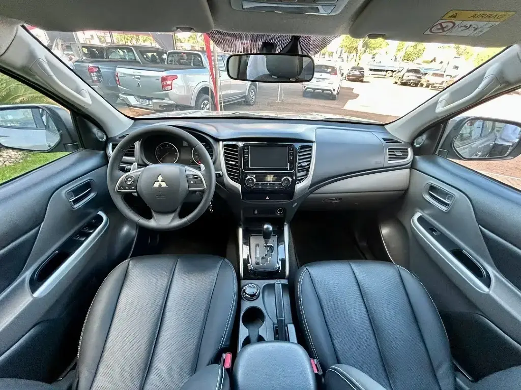 galeria L200 TRITON