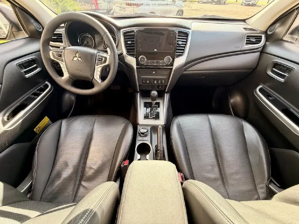 galeria L200 TRITON