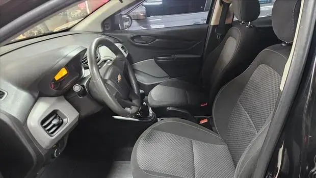 Chevrolet ONIX 1.0 MPFI JOY 8V FLEX 4P MANUAL