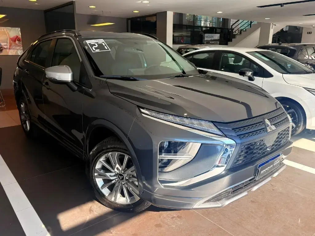 galeria ECLIPSE CROSS
