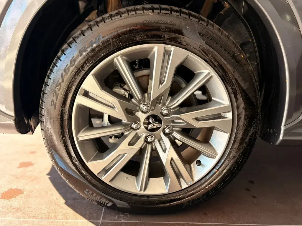galeria ECLIPSE CROSS
