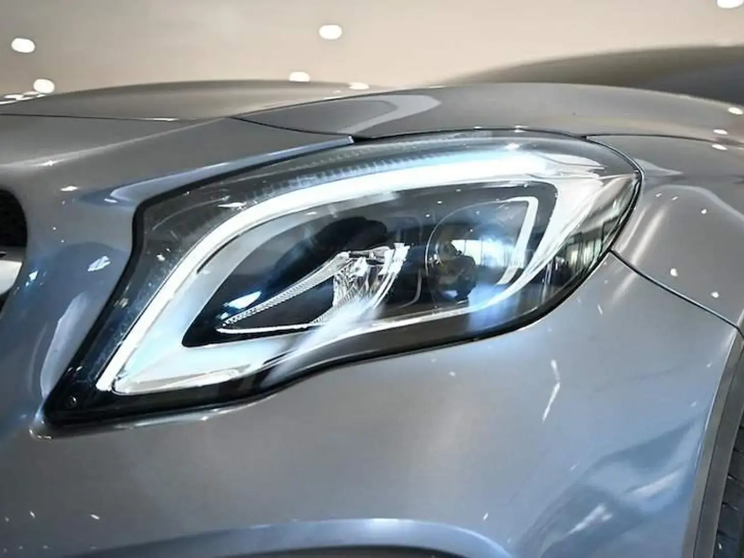 galeria GLA 200