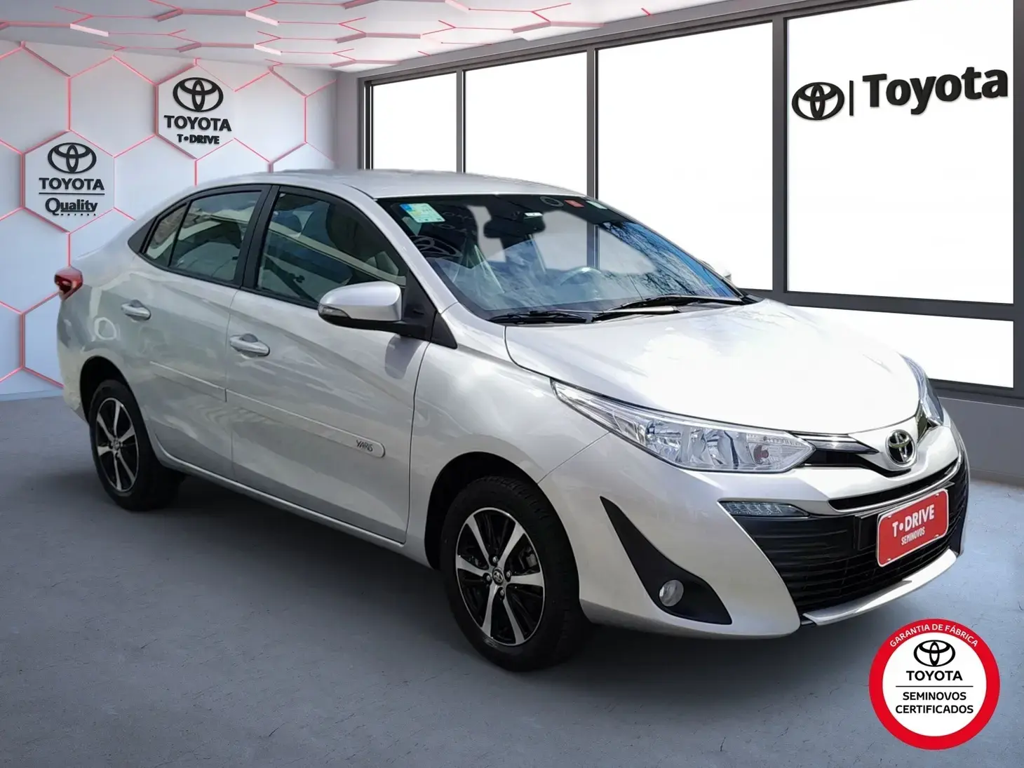 galeria Yaris Sedan