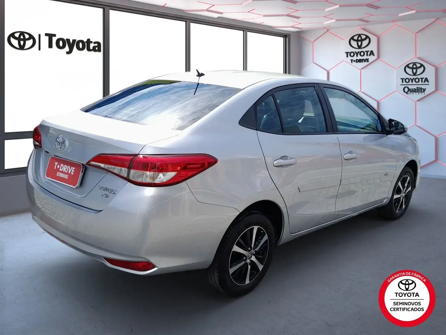 galeria Yaris Sedan