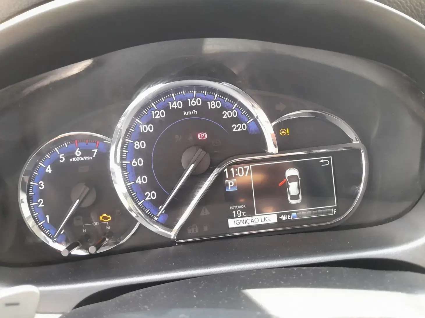 galeria Yaris Sedan
