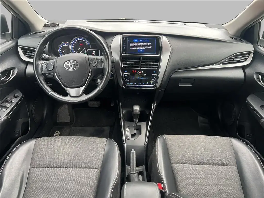 galeria YARIS