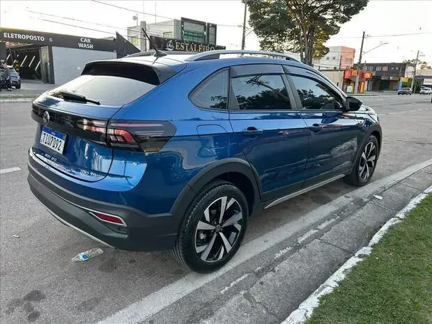 Volkswagen NIVUS 1.0 200 TSI TOTAL FLEX HIGHLINE AUTOMÁTICO