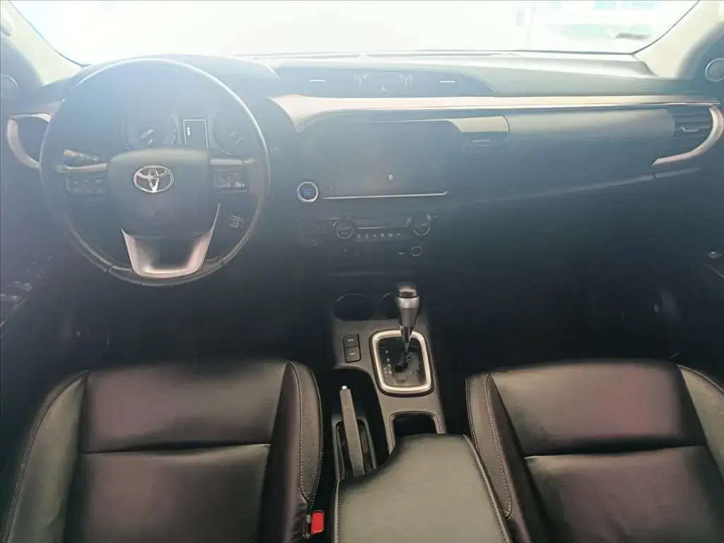 galeria HILUX
