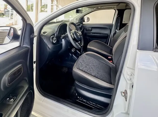 Fiat MOBI 1.0 FIREFLY FLEX TREKKING MANUAL