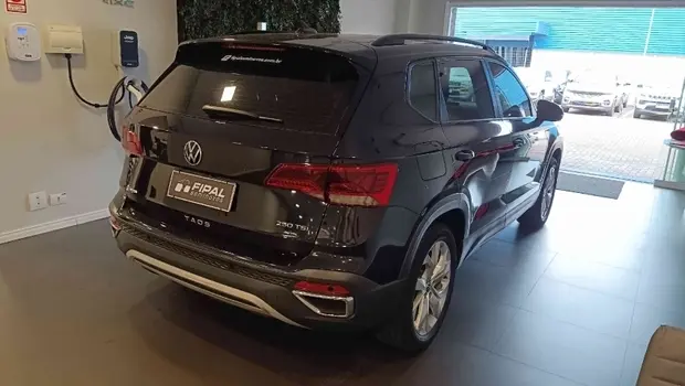 Volkswagen TAOS 1.4 250 TSI TOTAL FLEX COMFORTLINE AUTOMÁTICO