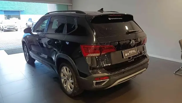 Volkswagen TAOS 1.4 250 TSI TOTAL FLEX COMFORTLINE AUTOMÁTICO