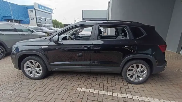 Volkswagen TAOS 1.4 250 TSI TOTAL FLEX COMFORTLINE AUTOMÁTICO