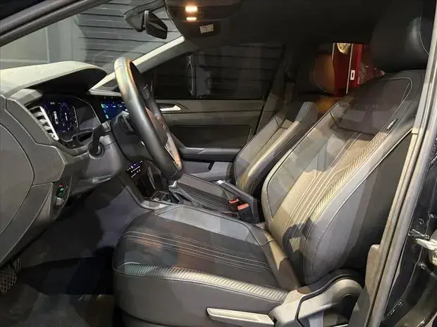 Volkswagen NIVUS 1.0 200 TSI TOTAL FLEX HIGHLINE AUTOMÁTICO