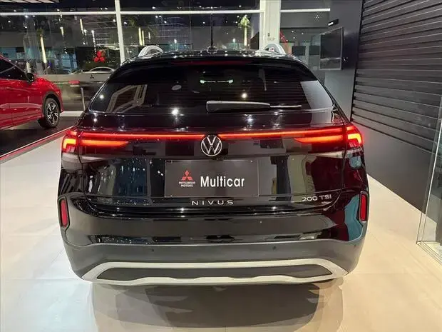 Volkswagen NIVUS 1.0 200 TSI TOTAL FLEX HIGHLINE AUTOMÁTICO