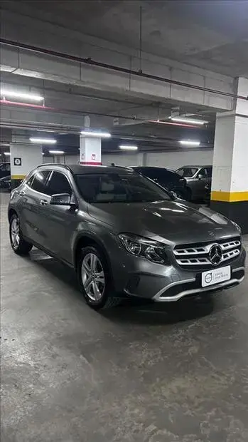 Mercedes Benz GLA 200 1.6 CGI FLEX STYLE 7G-DCT