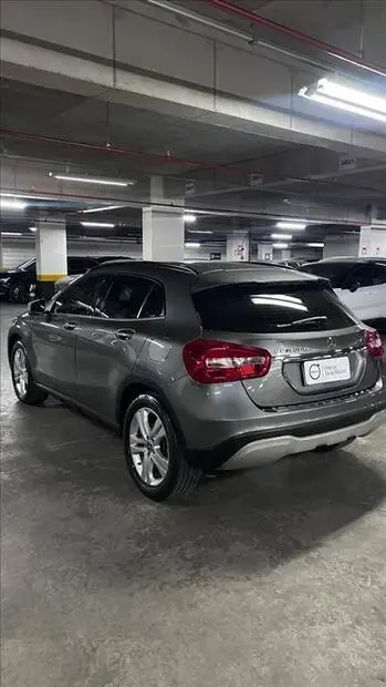 Mercedes Benz GLA 200 1.6 CGI FLEX STYLE 7G-DCT