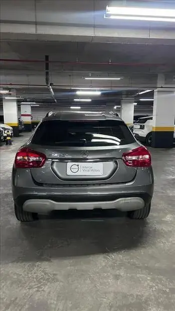 Mercedes Benz GLA 200 1.6 CGI FLEX STYLE 7G-DCT